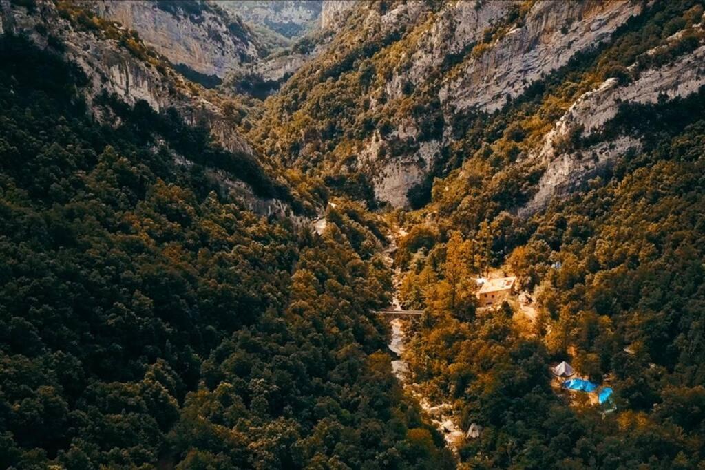 赫罗纳Pont De Valenti Mountain Retreat公寓 外观 照片